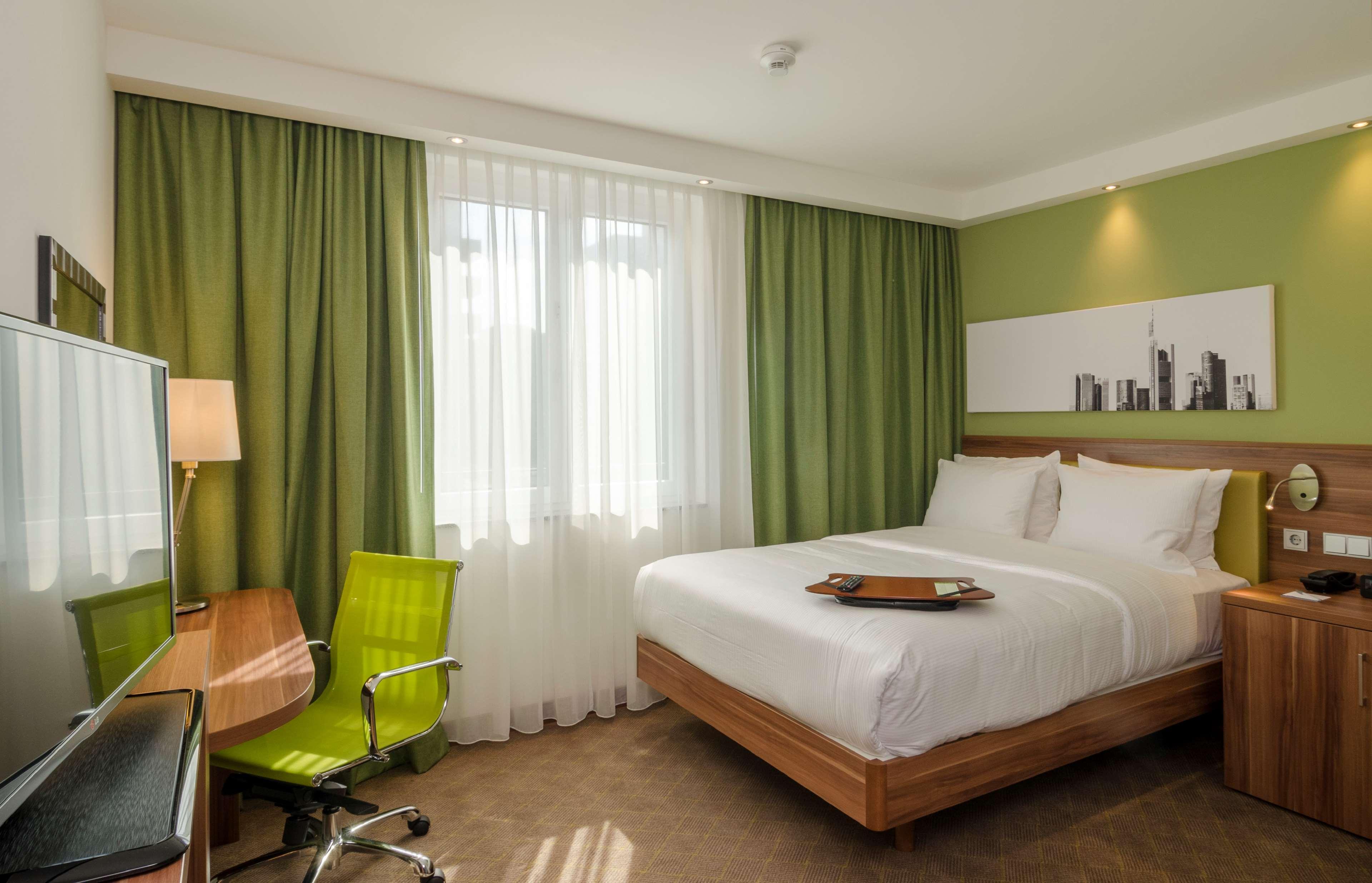 Hampton By Hilton Nuernberg City Center Exterior photo
