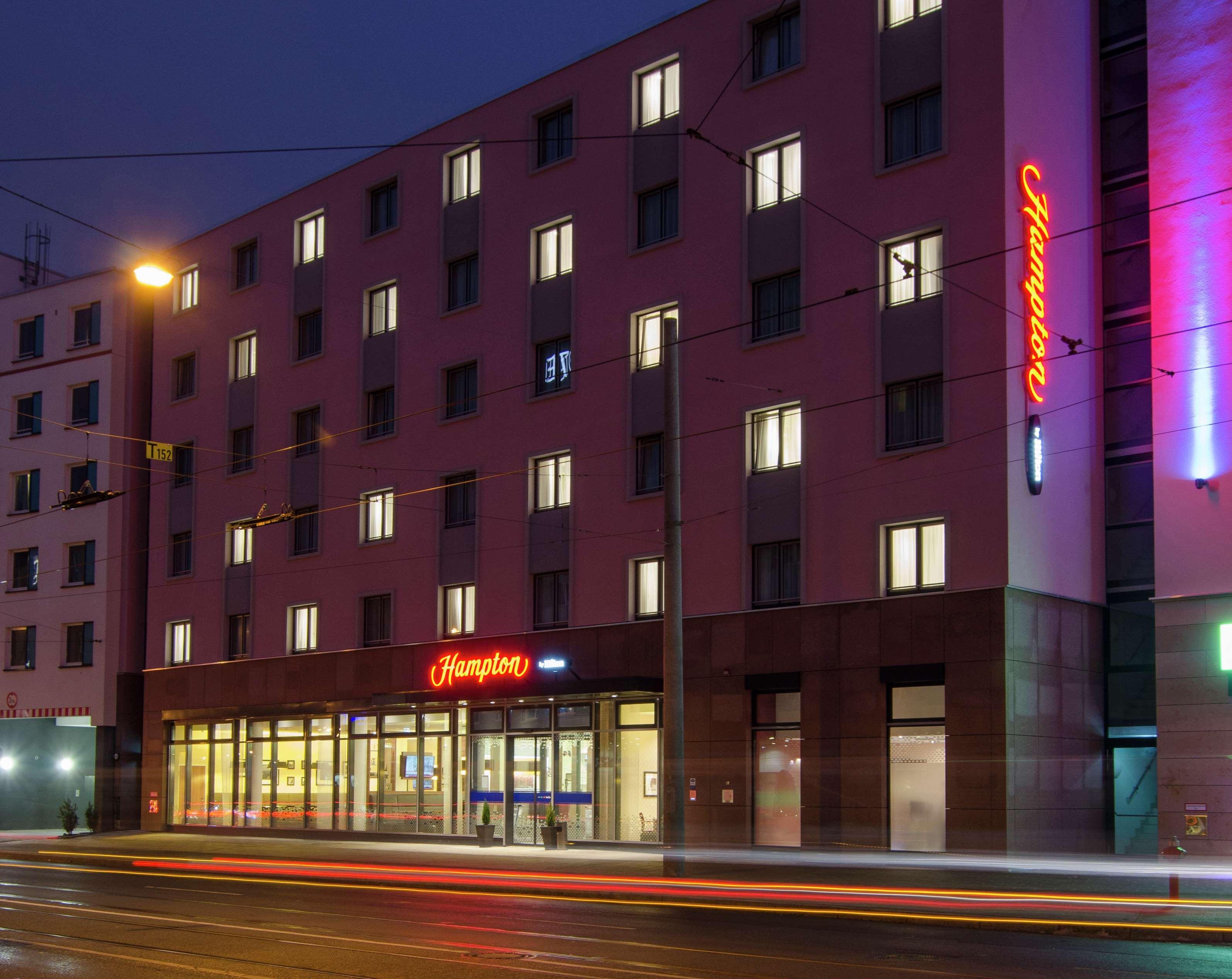 Hampton By Hilton Nuernberg City Center Exterior photo
