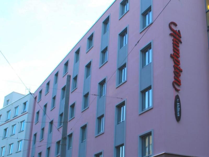 Hampton By Hilton Nuernberg City Center Exterior photo