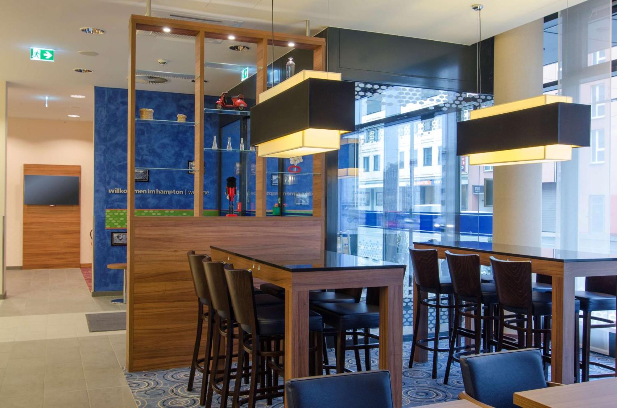Hampton By Hilton Nuernberg City Center Exterior photo